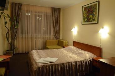 پانسیون Burger Plus Inn