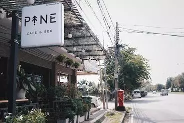 Pensão Pine Cafe &bed