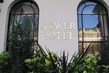 בית מלון כפרי Aaraya London