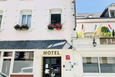 فندق Logis Hôtel Louise De Savoie