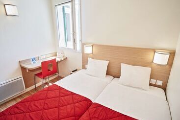 ホテル Premiere Classe Cergy Saint Christophe