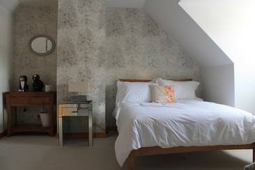 住宿加早餐  Burnroy House