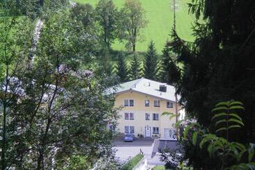 Haus Lechner Apartments