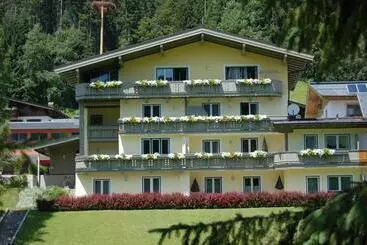 Haus Lechner Apartments