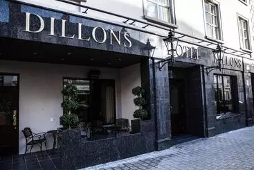 فندق Dillon’s