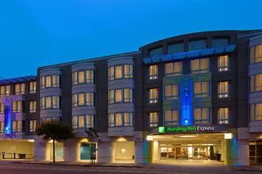 Holiday Inn Express Hotel & Suites Fisherman S Wharf, An Ihg