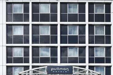 هتل Pullman London St Pancras
