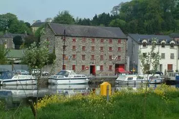 Hotel Waterside Guesthouse