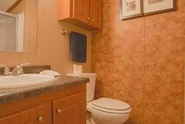 モーテル Grand Eagle Ford Lodge & Rv Park