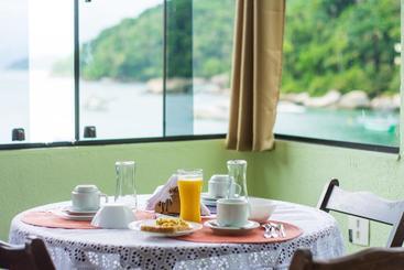 Pensão Ponta Da Barca