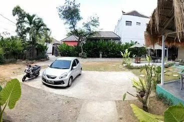 ペンション Kelapa Guest House