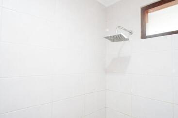 فندق Reddoorz Near Alun Alun Wonosobo 2