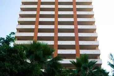 Apartamentos La Era Park