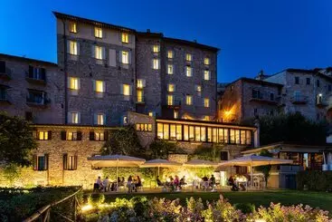 Отель Fontebella