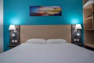 Contact Hotel Restaurant Bleu France Eragny Cergy