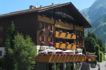 Отель Hôtel Bellachat