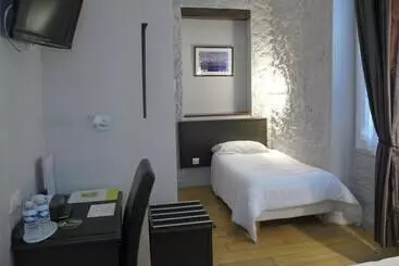 ホテル Logis Hostellerie Des Ducs