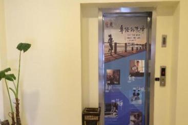 호텔 7 Days Inn Hefei Lujiang Huancheng Bei Lu Branch