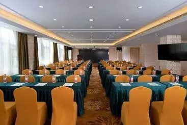 Hotelli Vienna International