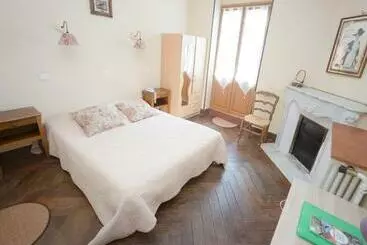 فندق Le Vieux Tilleul