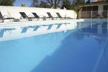 Отель Logis Hôtel Restaurant Bellevue