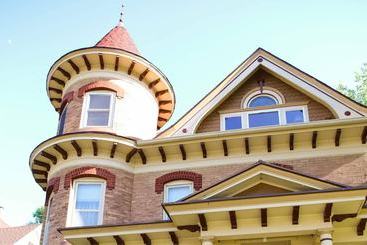 Bed & Breakfast On Broadway