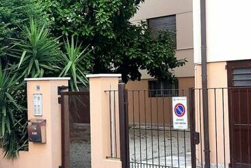 پانسیون Residence Serenissima By Holistay