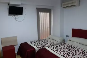 Hostelli Pension Colón