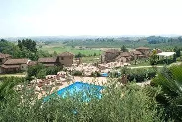ホテル Ariotto Village