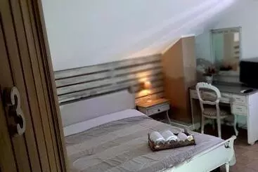 Grotta Dei Puntali B&b