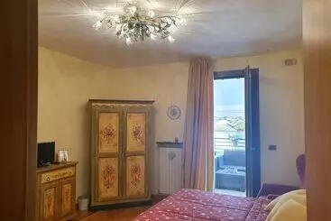 Bed and Breakfast Daddyrooms