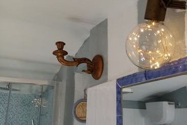 مبيت وإفطار Romantica Todi