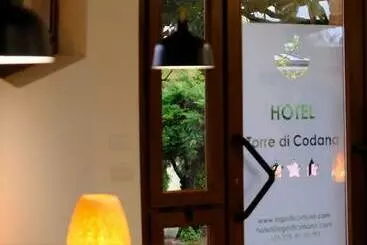 ホテル Albergo Torre Di Codana