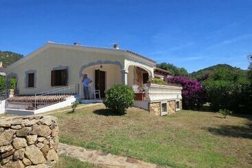 Residenssi I Giardini Di Porto Ottiolu