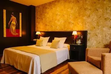 هتل Vinícola Real 200 Monges