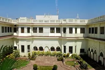 هتل Noor Us Sabah Palace