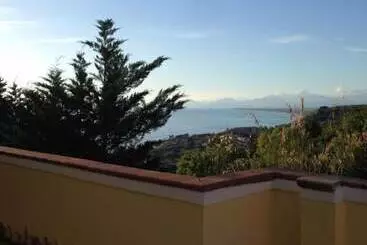 ベッドアンドブレックファースト Villa Malandrino Guest House