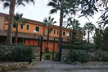 田舎風ホテル Azienda Agrituristica Masseria I Risi