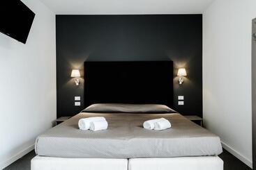 ペンション Garda Guest House