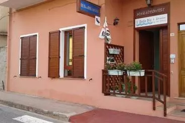 Aamiaismajoitus (B&B) L Onda Blu