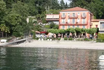 Hotel Albergo Riva