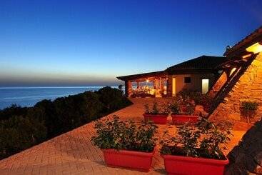 Hotelli Corsaro Nero