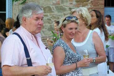 田舎風ホテル Agriturismo Fattoria Santa Vittoria