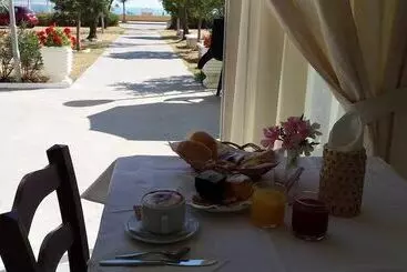 ホテル Nettuno Senigallia