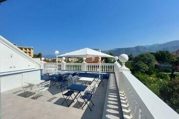 Пансион Villa Gabriella  Rooms & Breakfast