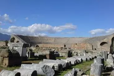 Aamiaismajoitus (B&B) Camere Riviera Di Ulisse