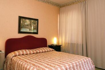 هتل Ristorante Il Sillabario