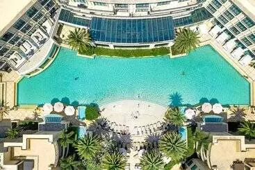 Imperial Hotel Gold Coast