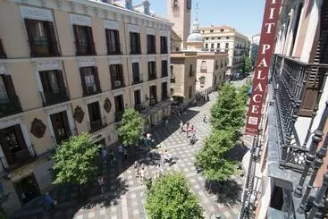 هتل Petit Palace Arenal