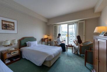 Hotel Setre Glovers House Nagasaki